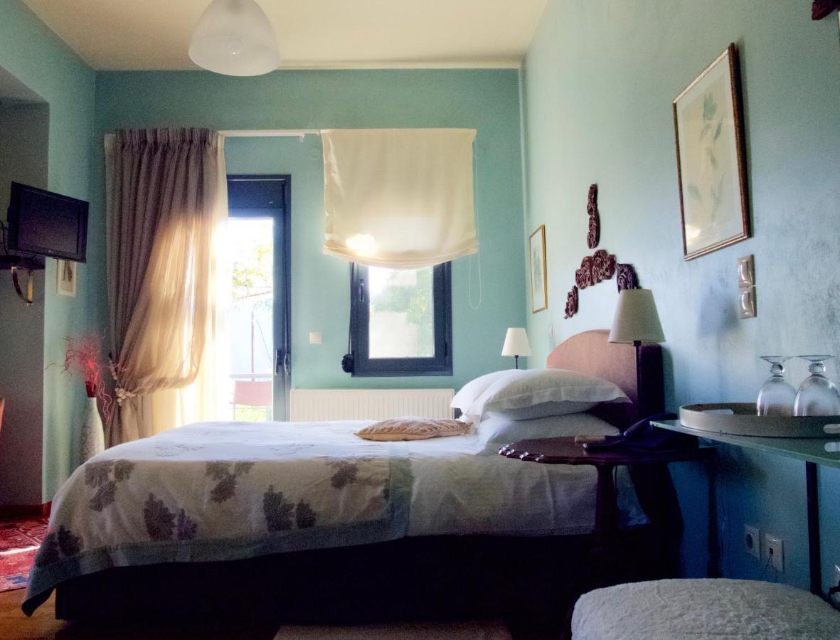 Astra Hotel Kastanéa Extérieur photo